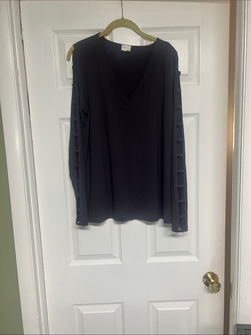 Cupio Black or dark Purple Long-Sleeve V-Neck Top with Ladder Sleeve Detail